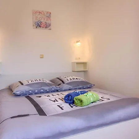 Spacious In With Private Pool Holiday home