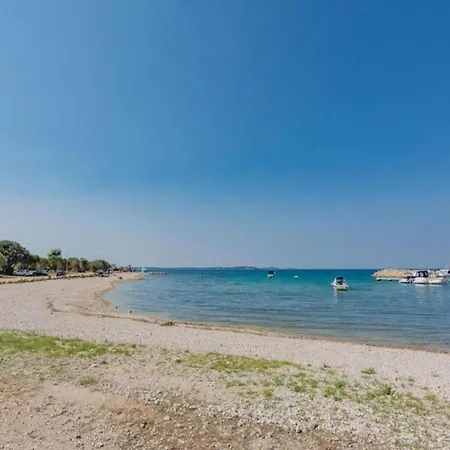 Spacious In With Private Pool Holiday home