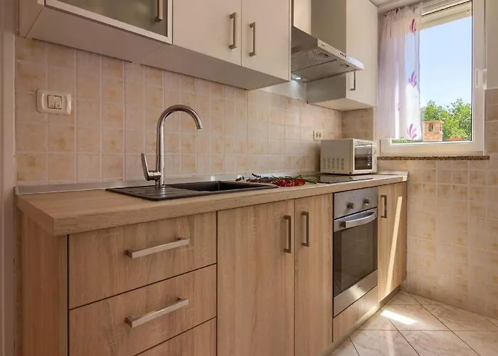 In With Pool Near 펜션